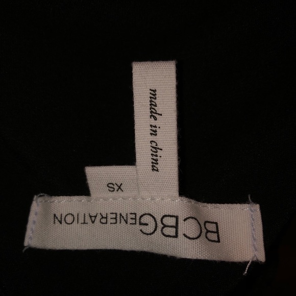 Xs BCBG LBD - Picture 3 of 3
